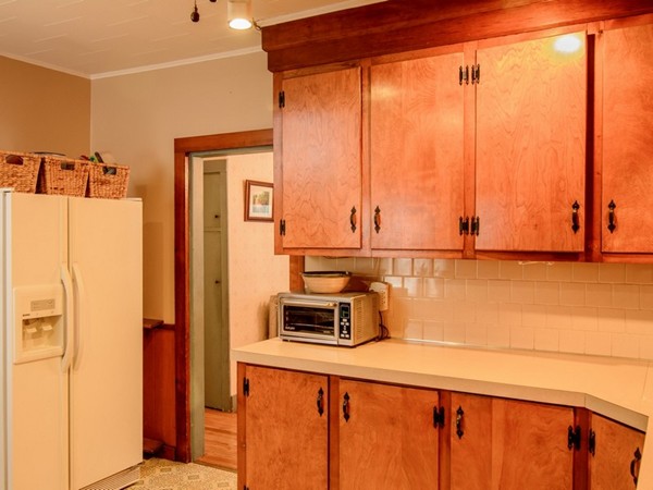 13 Ruggles Street Westborough, MA 01581 - Photo 9 of 30 Gallery Image 9