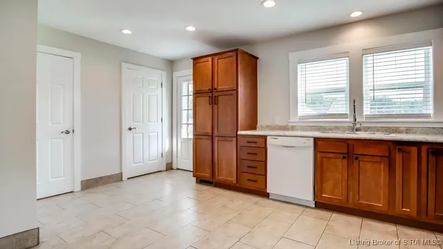 $199,000 | 908 Main Street, Memphis, IN 47143