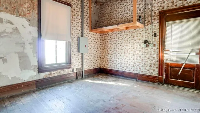 $199,000 | 908 Main Street, Memphis, IN 47143