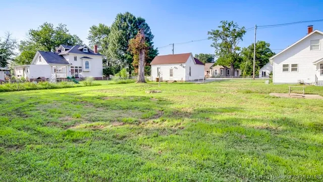 $199,000 | 908 Main Street, Memphis, IN 47143