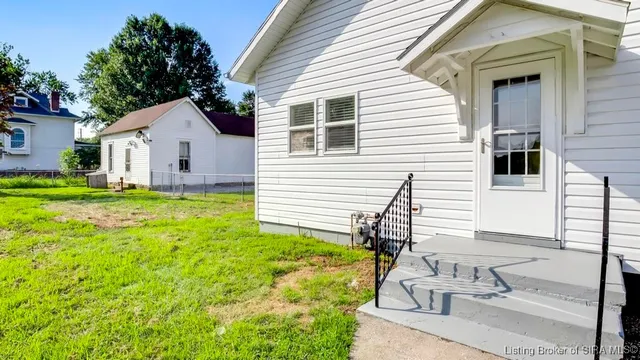 $199,000 | 908 Main Street, Memphis, IN 47143