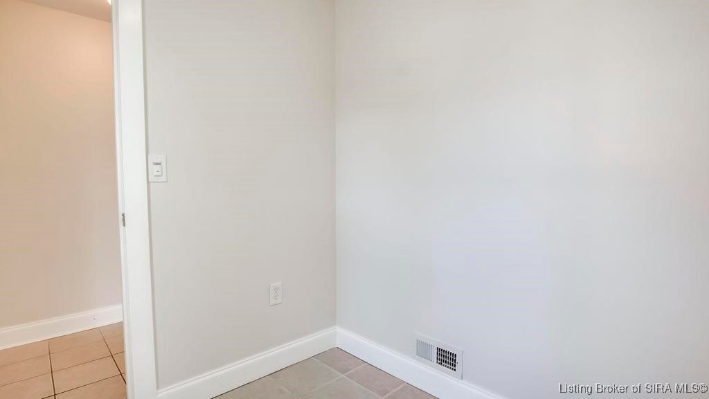 908 Main Street Memphis, IN 47143 - Photo 9 of 72