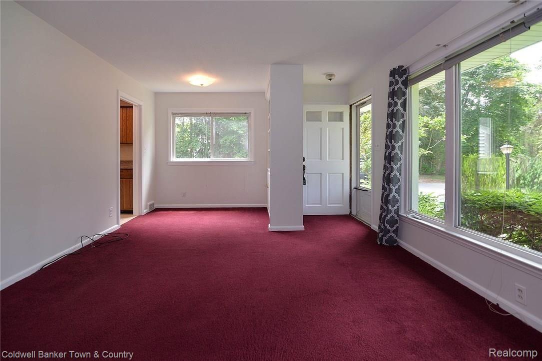 3575 Flint Road Brighton, MI 48114 - Photo 5 of 24 aug_5955.jpg