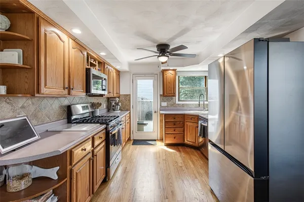 $489,000 | 26 Manning Drive, East Providence, RI 02915
