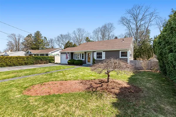 $489,000 | 26 Manning Drive, East Providence, RI 02915