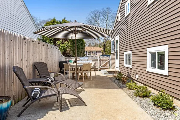 $489,000 | 26 Manning Drive, East Providence, RI 02915