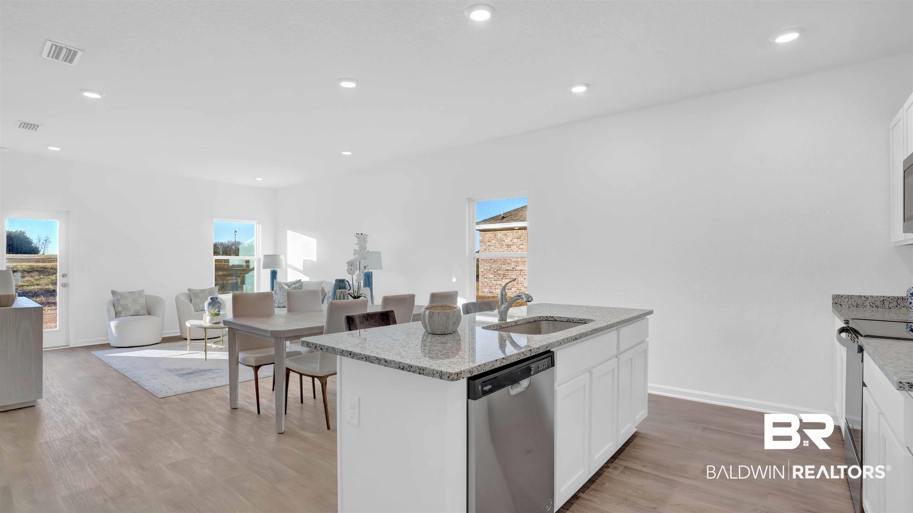 13708 Shea Circle Foley, AL 36535 - Photo 4 of 28