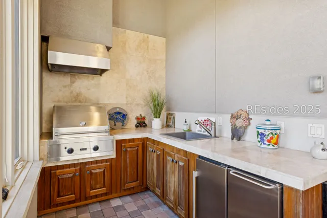 $1,895,000 | 87 Cumberland Drive, Bluffton, SC 29910