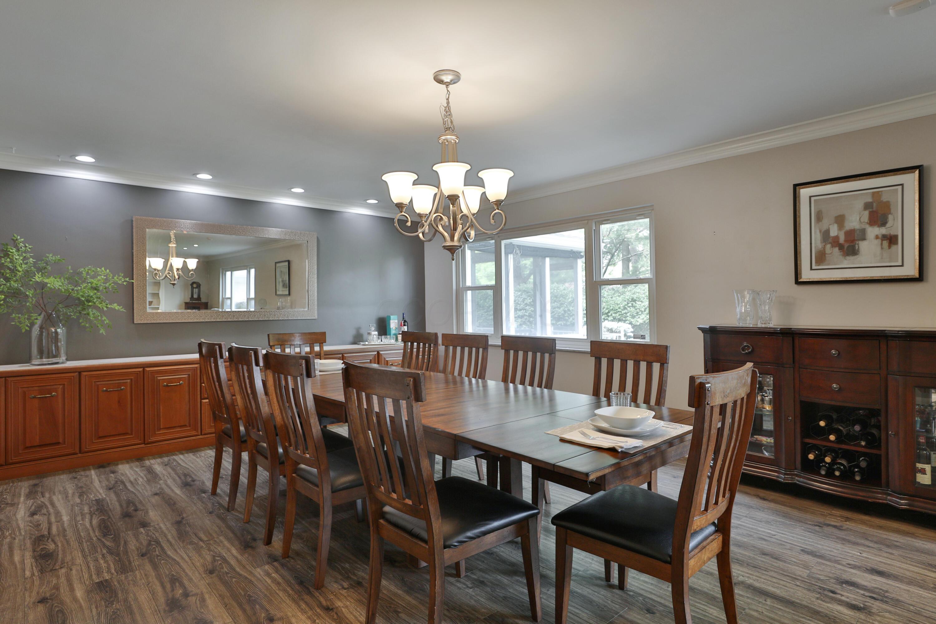 1348 Haddon Road Columbus, OH 43209 - Photo 10 of 71