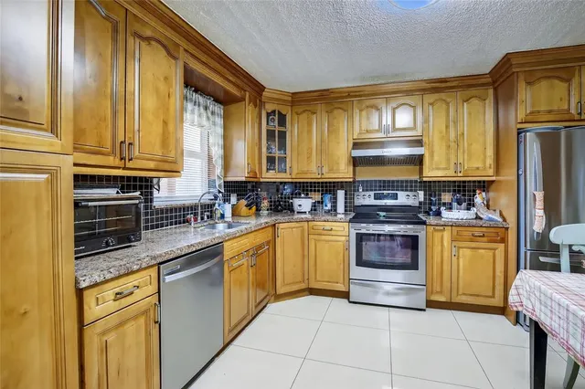 $265,000 | 211 South Hollybrook Drive, Unit 107, Pembroke Pines, FL 33025