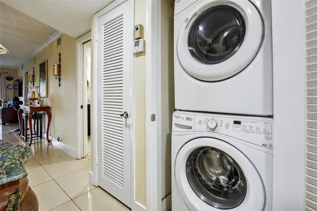 $265,000 | 211 South Hollybrook Drive, Unit 107, Pembroke Pines, FL 33025