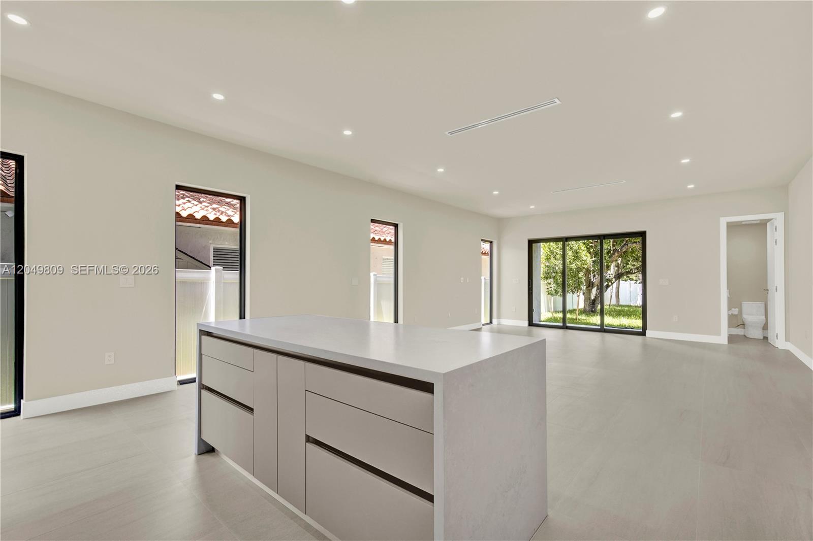 2889 Southwest 35th Avenue, Unit 2887 Miami, FL 33133 - Photo 10 of 62