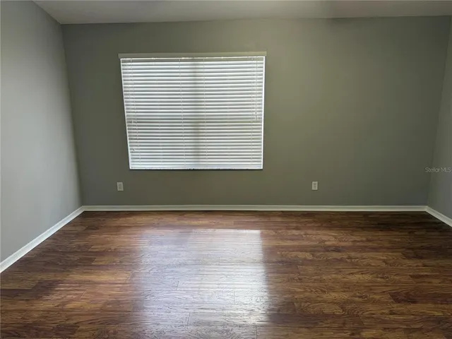 $1,995 | 15776 Fishhawk Falls Drive, Lithia, FL 33547