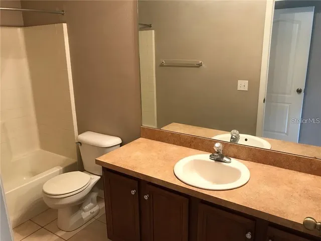 $1,995 | 15776 Fishhawk Falls Drive, Lithia, FL 33547