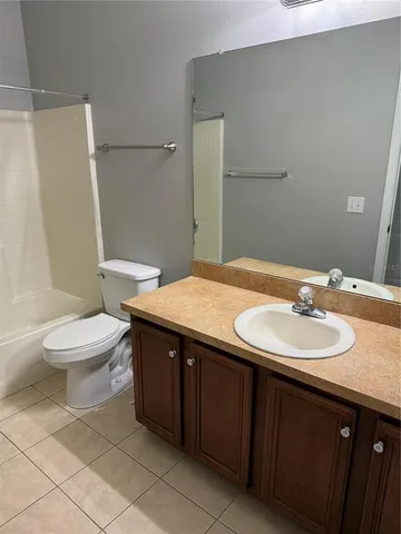 $1,995 | 15776 Fishhawk Falls Drive, Lithia, FL 33547