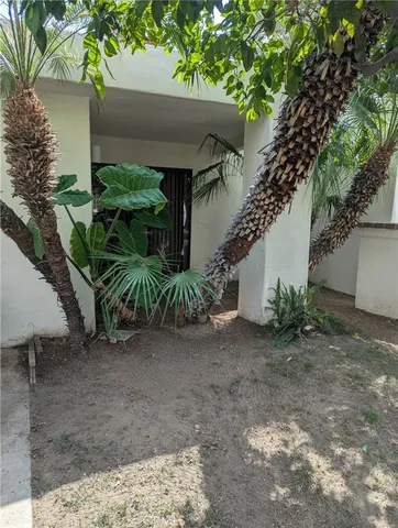 $575,000 | 255 East Avenida Granada, Unit 915, Palm Springs, CA 92264