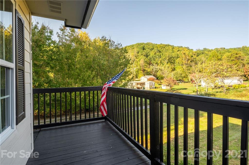 1401 Locust Grove Road Hendersonville, NC 28792 - Photo 3 of 20 a view of balcony