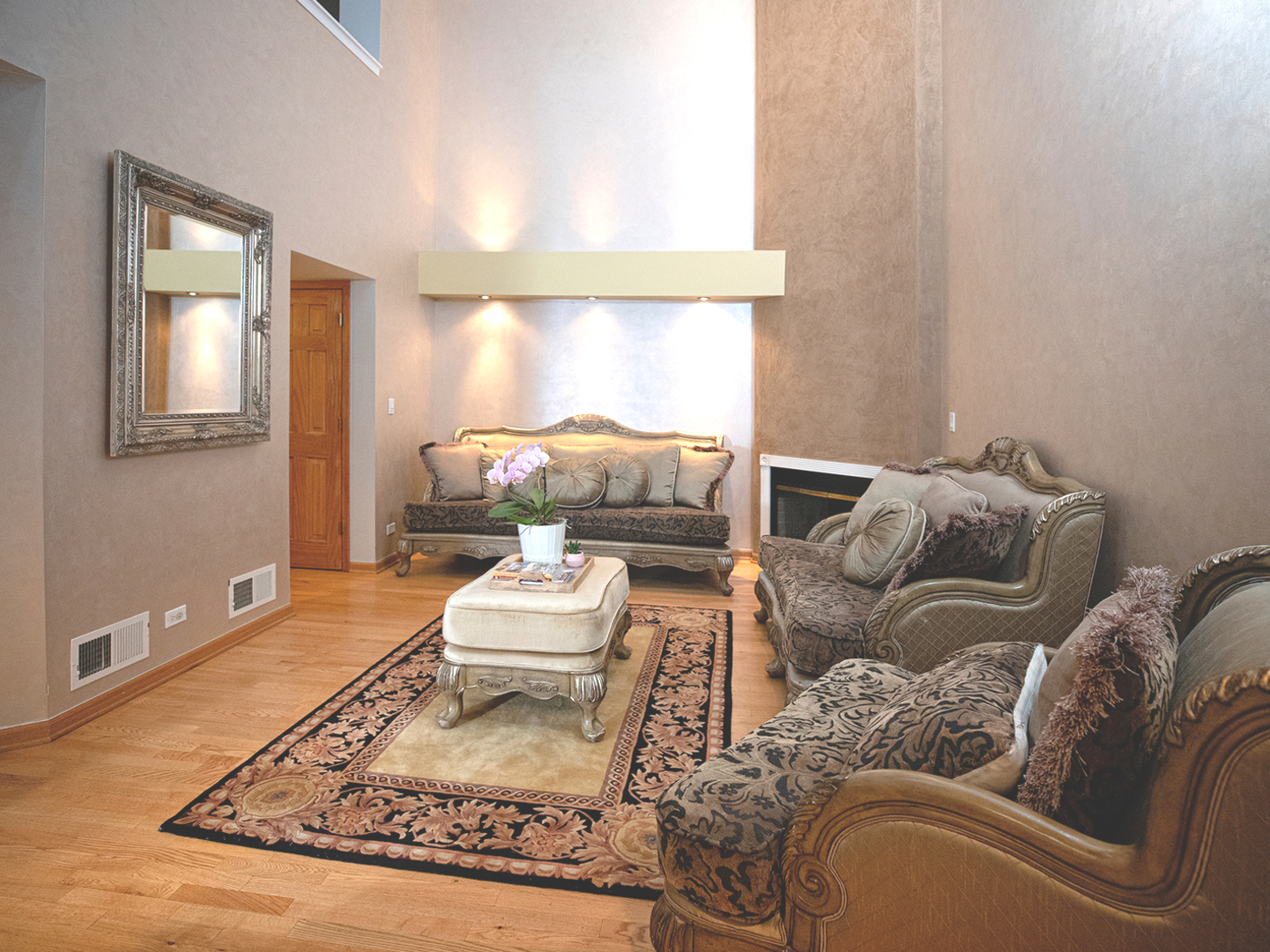 8316 High Point Circle, Unit F Darien, IL 60561 - Photo 4 of 24 a living room with furniture