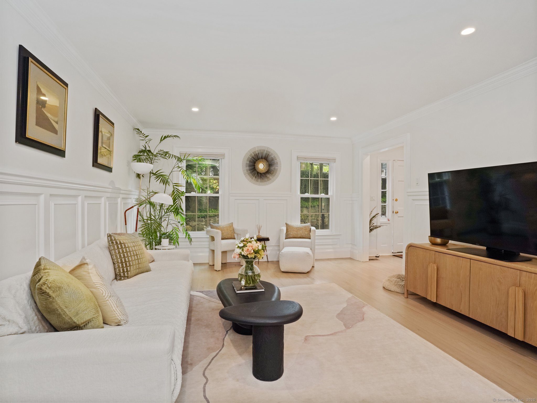 253 New Norwalk Road, Unit 5 New Canaan, CT 06840 - Photo 4 of 32