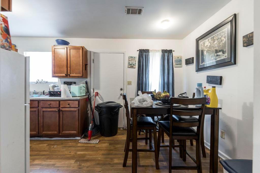 210 Perry Railroad Street Fort Valley, GA 31030 - Photo 29 of 45 a view of kitchen with breakfast area