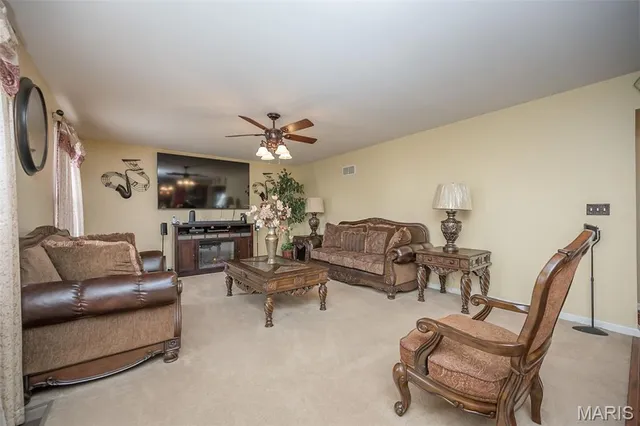 $299,900 | 47 Westhaven Meadows Drive, Belleville, IL 62220