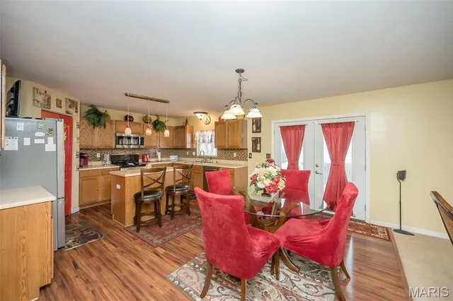 $299,900 | 47 Westhaven Meadows Drive, Belleville, IL 62220