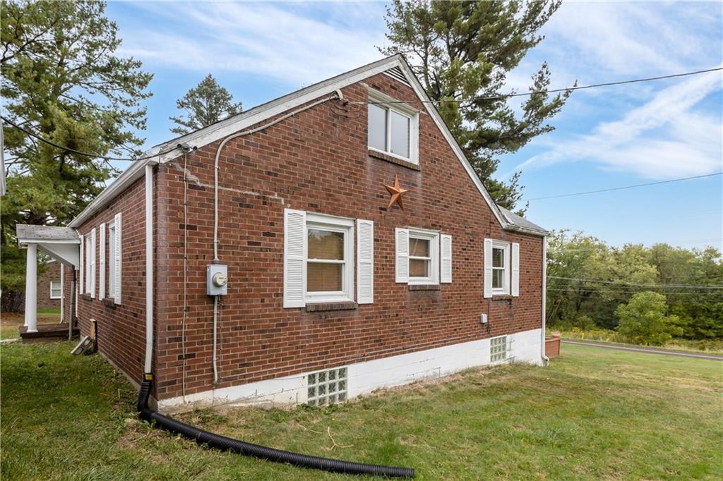 105 Campmeeting Road Clinton, PA 15026 - Photo 27 of 30 Gallery Image 27