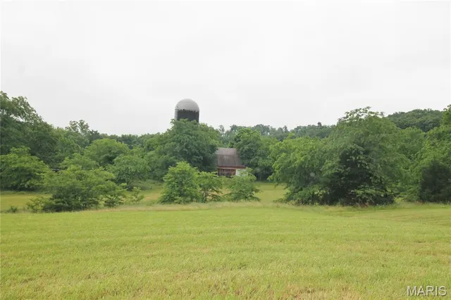 $4,000,000 | 16292 Maries Road 303, Vienna, MO 65582