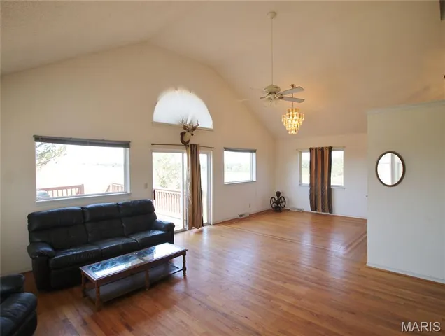 $4,000,000 | 16292 Maries Road 303, Vienna, MO 65582