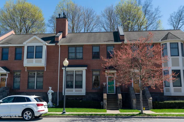 $34,000 | 164 High Rock Avenue, Saratoga Springs, NY 12866