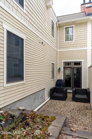 $34,000 | 164 High Rock Avenue, Saratoga Springs, NY 12866