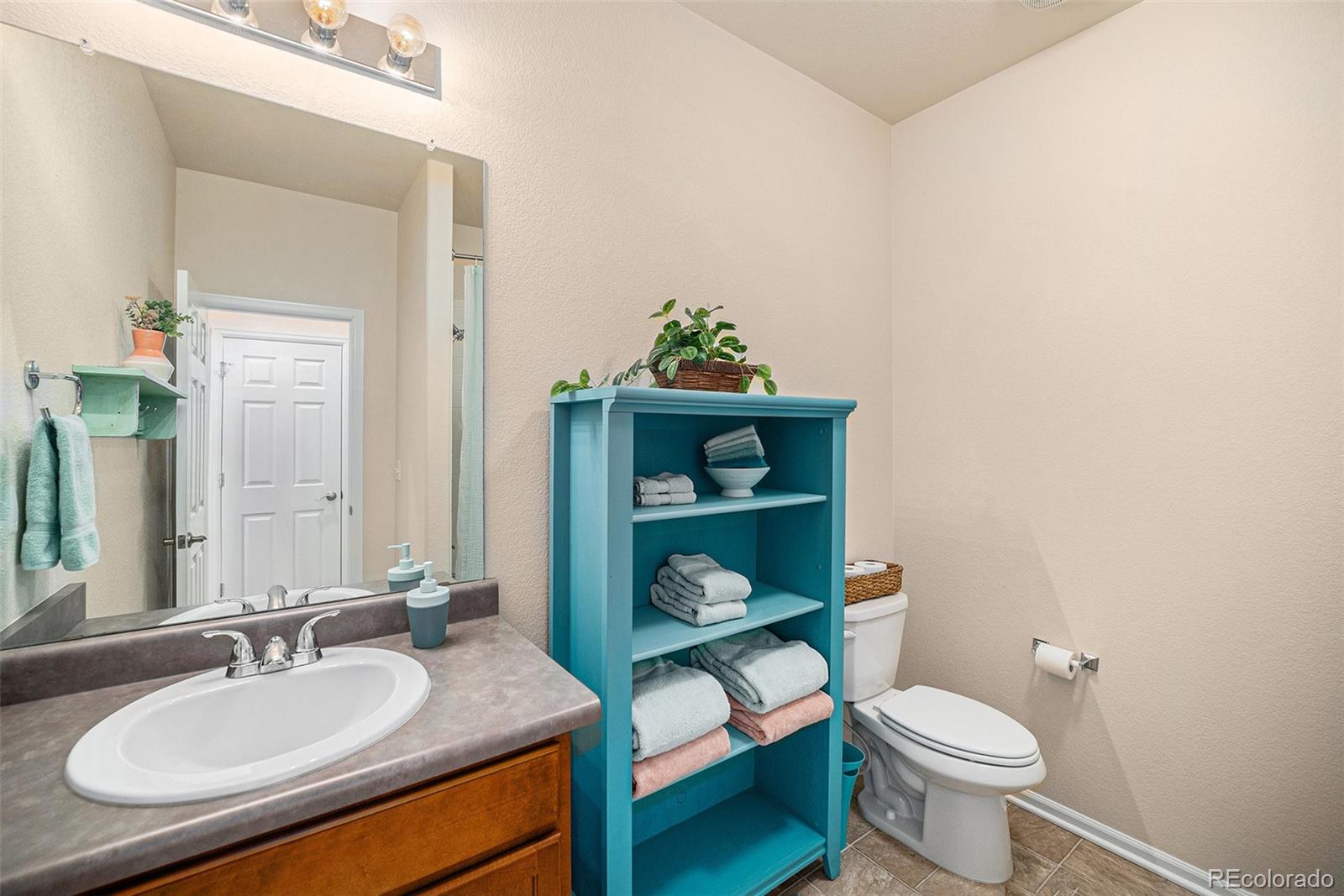 3406 Quicksilver Road Frederick, CO 80516 - Photo 8 of 25 Gallery Image 8