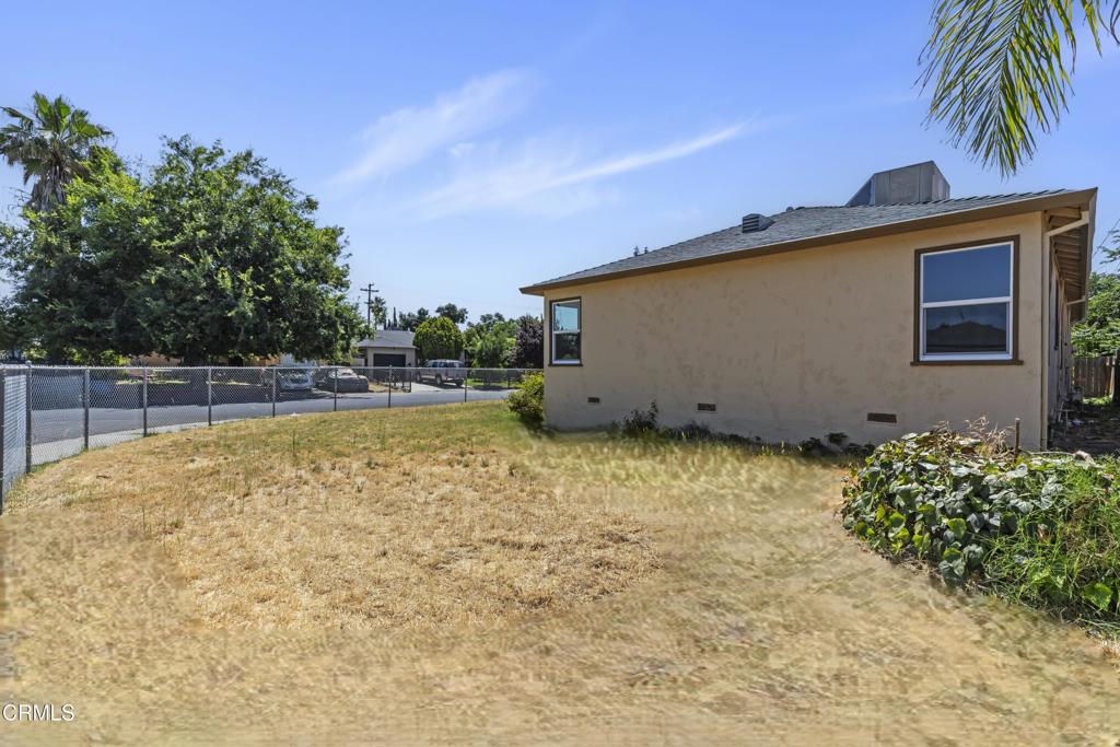 2121 Scribner Street Stockton, CA 95206 - Photo 24 of 30 7_img_7038.1