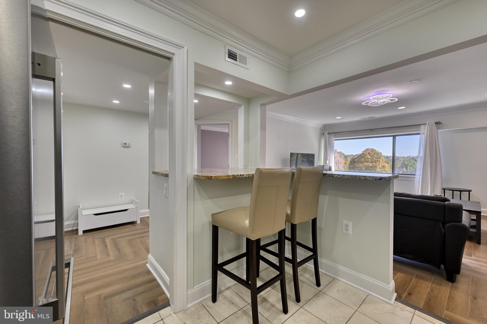 200 Cross Keys Road, Unit R44 Baltimore, MD 21210 - Photo 9 of 24