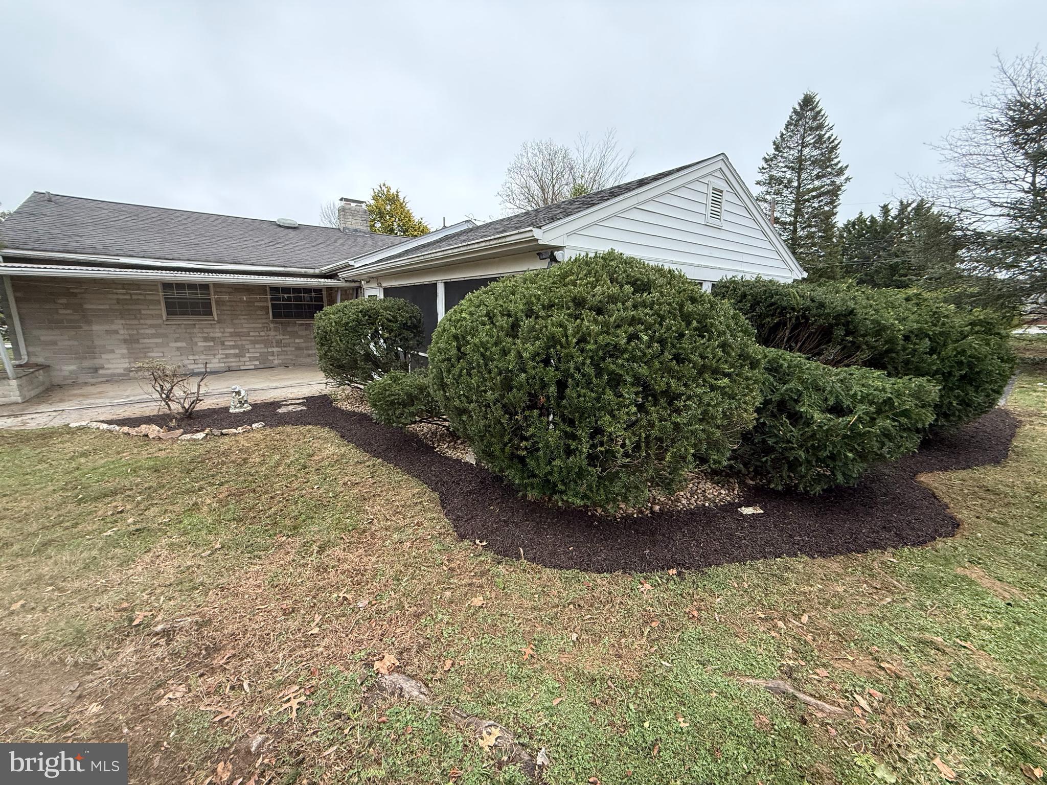 241 Clearview Road Hanover, PA 17331 - Photo 4 of 28