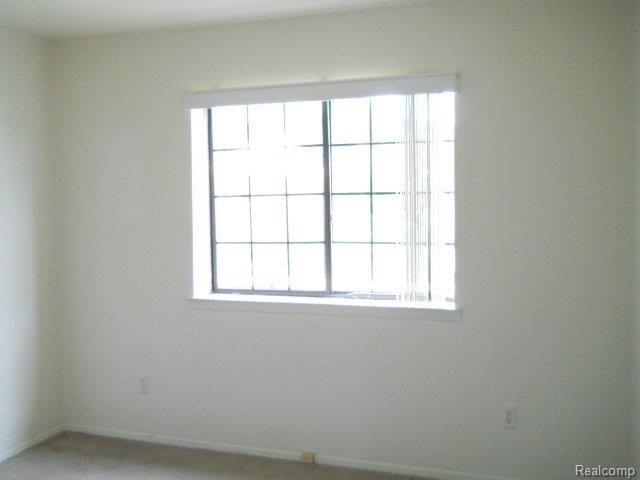 57215 Beaconsfield Road Washington, MI 48094 - Photo 10 of 13 DSCN3192.JPG