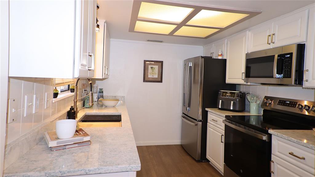 8465 Southwest 107th Lane Ocala, FL 34481 - Photo 11 of 26