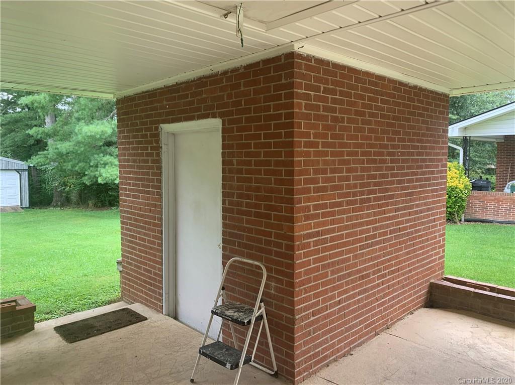 134 Fisher Road Brevard, NC 28712 - Photo 15 of 26 Gallery Image 15