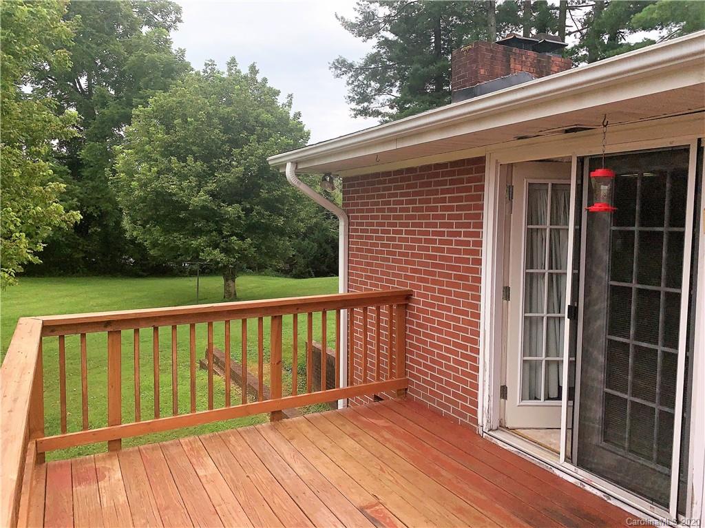 134 Fisher Road Brevard, NC 28712 - Photo 5 of 26 Gallery Image 5