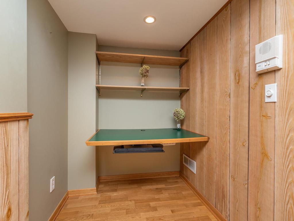 4821 Drake Road Golden Valley, MN 55422 - Photo 21 of 28