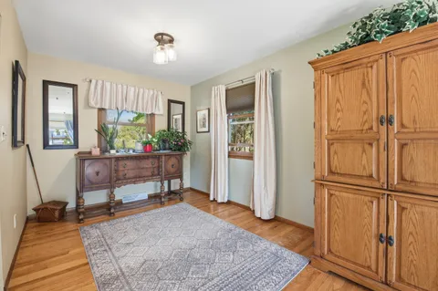 $449,999 | 1180 Dorchester Drive, Oconomowoc, WI 53066