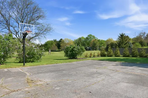 $449,999 | 1180 Dorchester Drive, Oconomowoc, WI 53066