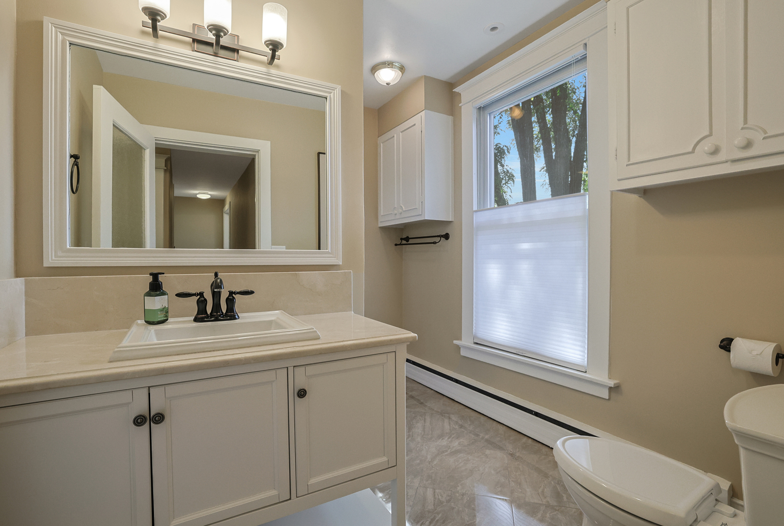 1045 North Spring Street Elgin, IL 60120 - Photo 32 of 47