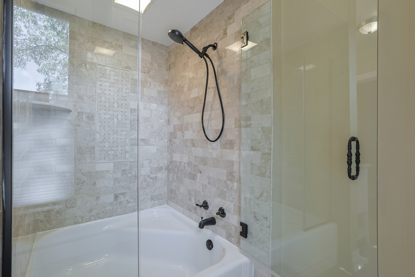 1045 North Spring Street Elgin, IL 60120 - Photo 33 of 47