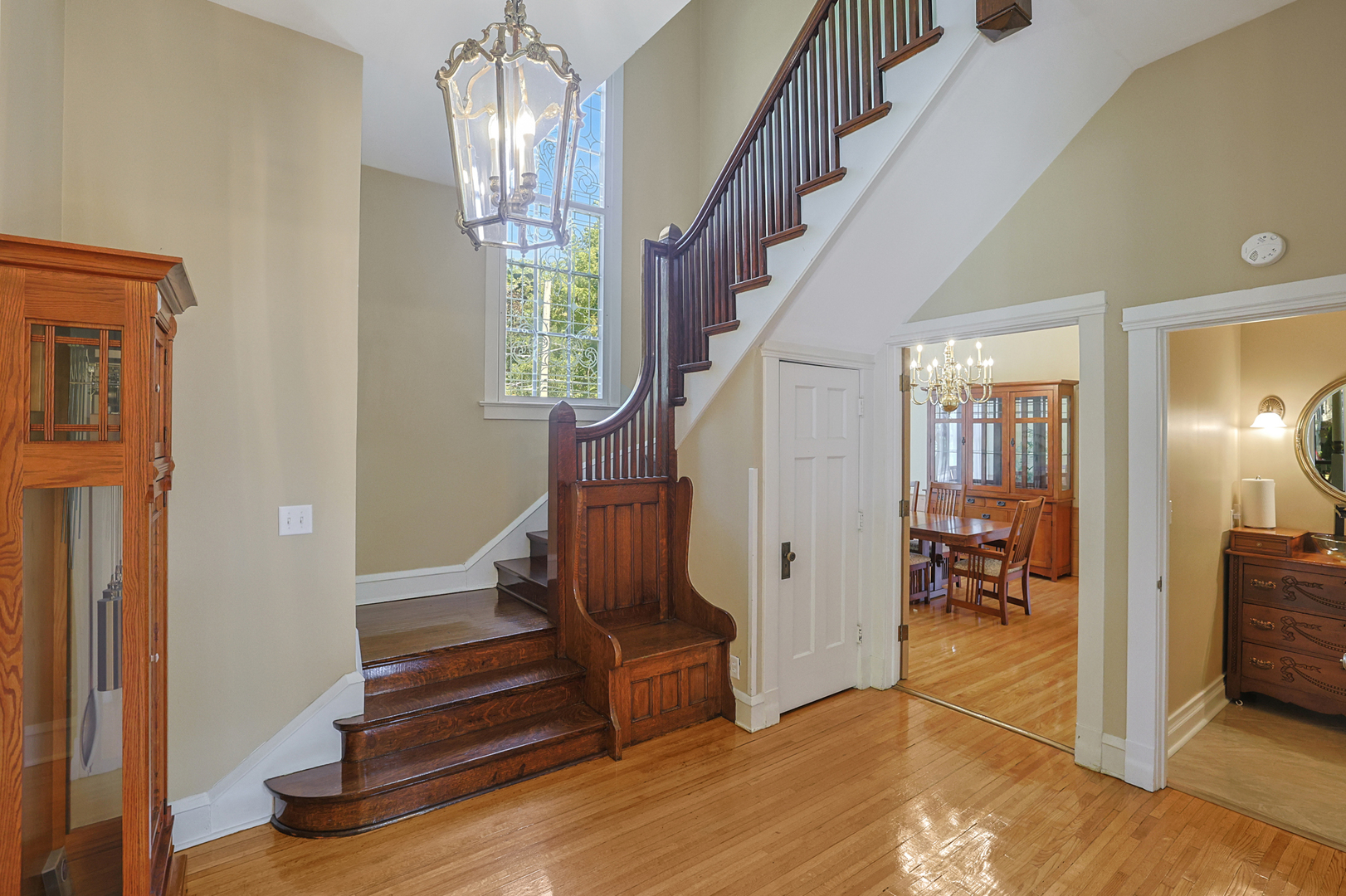1045 North Spring Street Elgin, IL 60120 - Photo 7 of 47