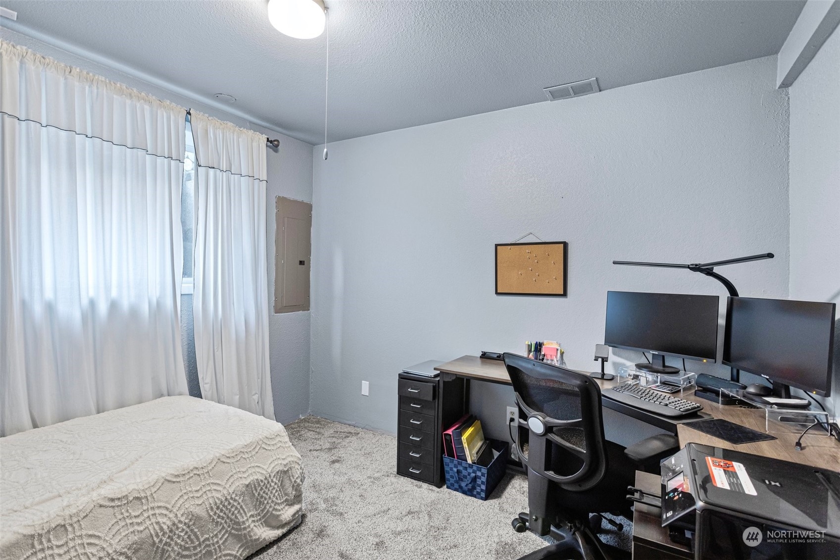 2327 Lexington Avenue Everett, WA 98203 - Photo 21 of 33