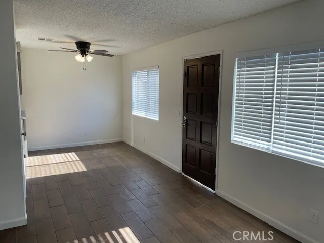 $2,000 | 320 North Poe Street, Unit C, Lake Elsinore, CA 92530