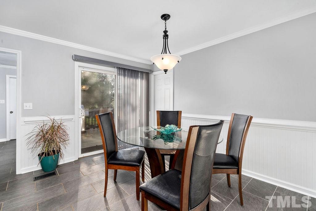 5501 Olde South Road Raleigh, NC 27606 - Photo 7 of 22 Gallery Image 7