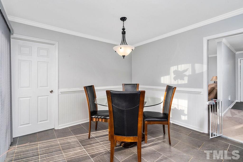 5501 Olde South Road Raleigh, NC 27606 - Photo 8 of 22 Gallery Image 8