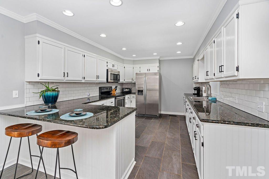 5501 Olde South Road Raleigh, NC 27606 - Photo 9 of 22 Gallery Image 9